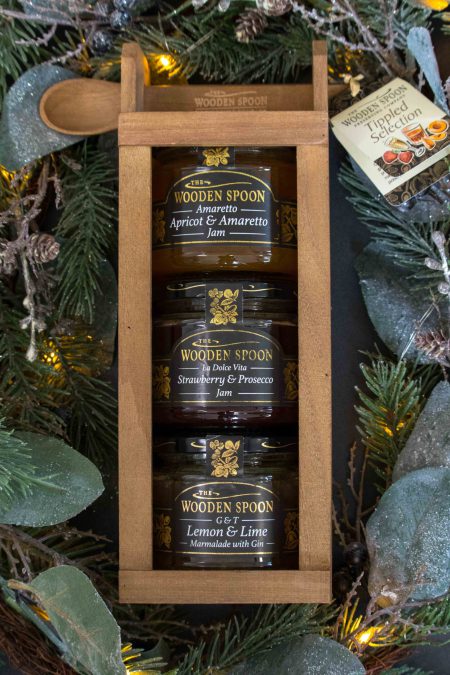 Boozy Selection Wooden Gift Rack 3/227g - 3x227g